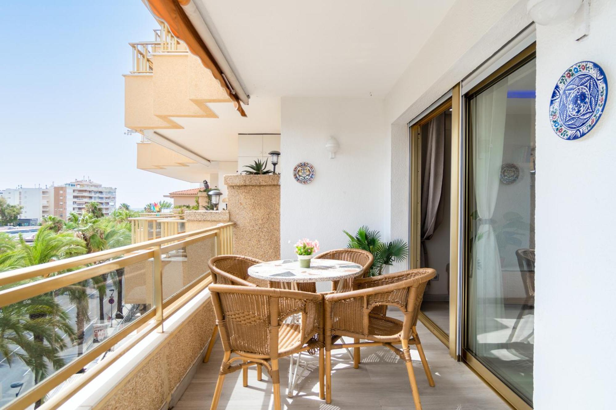 Turistmar - Acogedor Apartamento A Solo 50M De La Playa, Салоу Екстериор снимка